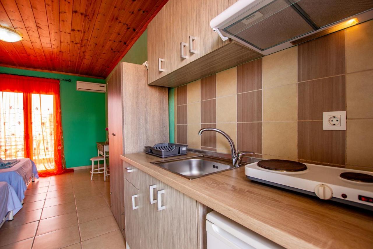 Vrasná Studios Orama מראה חיצוני תמונה